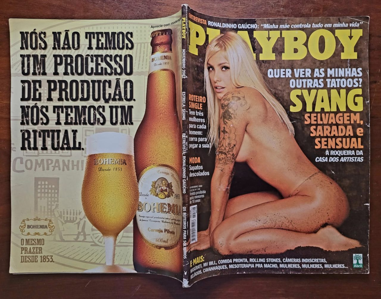 | Casa do Colecionador Playboy Nº 328 - Syang (Revista com Pôster) Novembro 2002