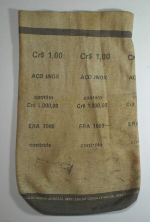 Antigo saco Grande de moedas no valor 1 Cr$ de 1980, uma grande recordação e lembrança do passado