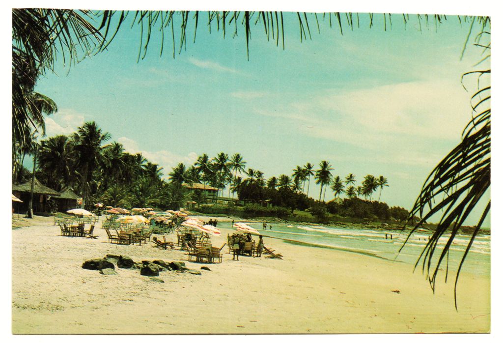 | Casa do Colecionador Cartão Postal Praia de Batuba - Olivença - Ilheus - Bahia - Anos 90