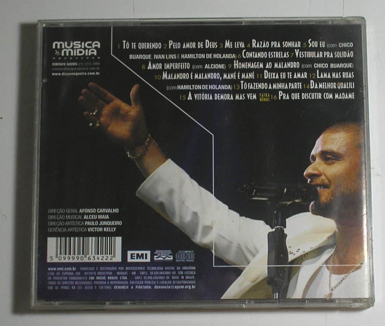 | Casa do Colecionador Diogo Nogueira - CD - Chico Buarque, Ivan Lins, Alcione e Hamilton de Holanda - Sou eu ao vivo - Grandes Sucessos da época - P. 2010