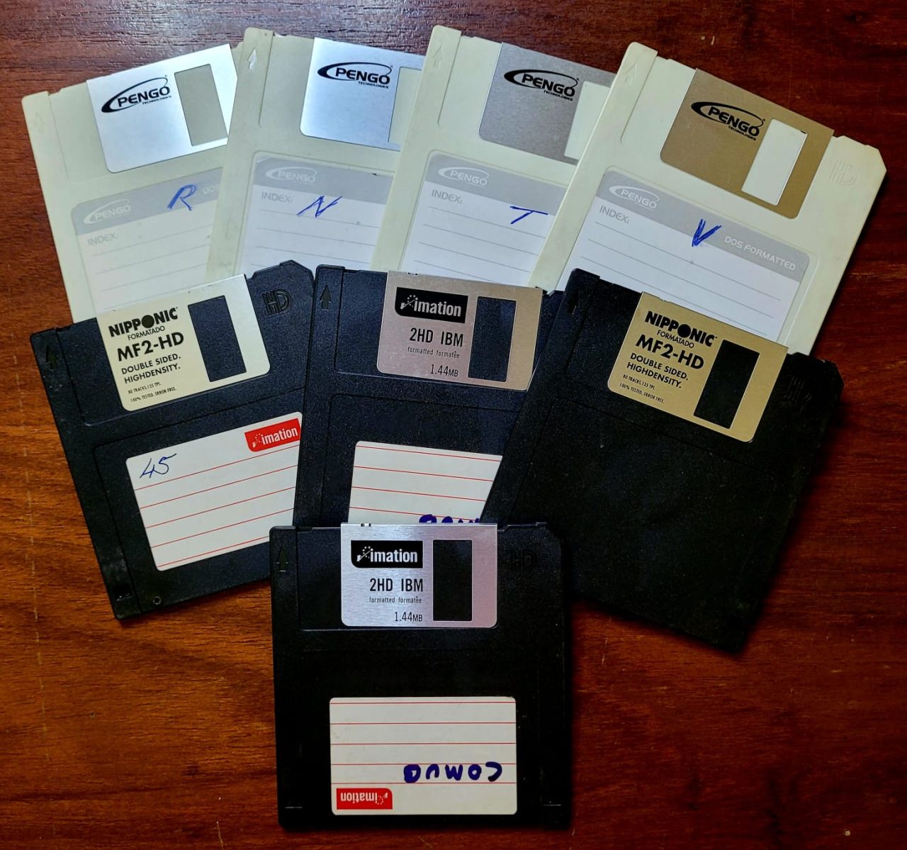 | Casa do Colecionador Disquetes 3,5'' (1.44MB) - Pengo, Nipponic e Imation - Clássicos da Era Digital (Valor Unitário)