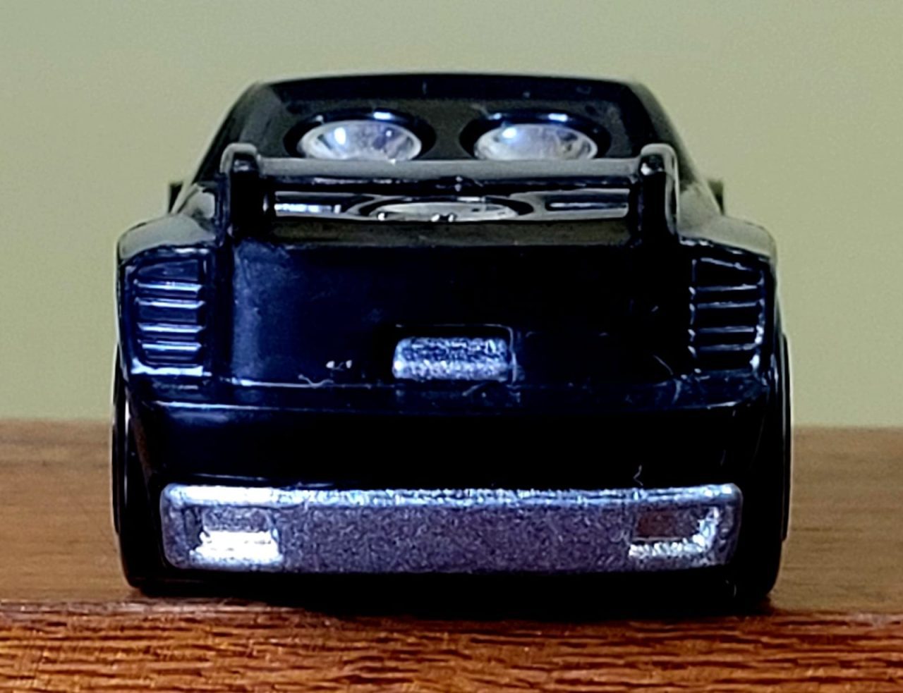 | Casa do Colecionador Hot Wheels Bassline Preto - Coleção Track Stars (Ano 2007)