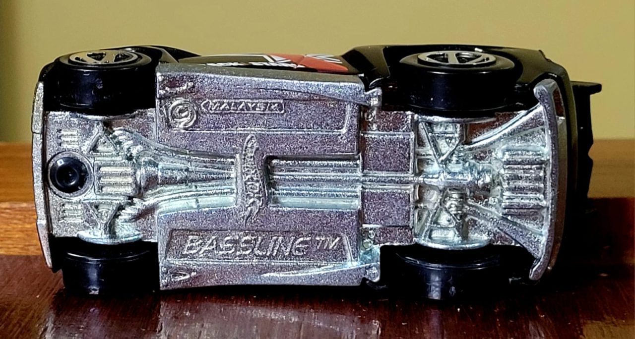 | Casa do Colecionador Hot Wheels Bassline Preto - Coleção Track Stars (Ano 2007)