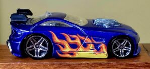 Hot Wheels Mercy Breaker™ (Ano 2006)