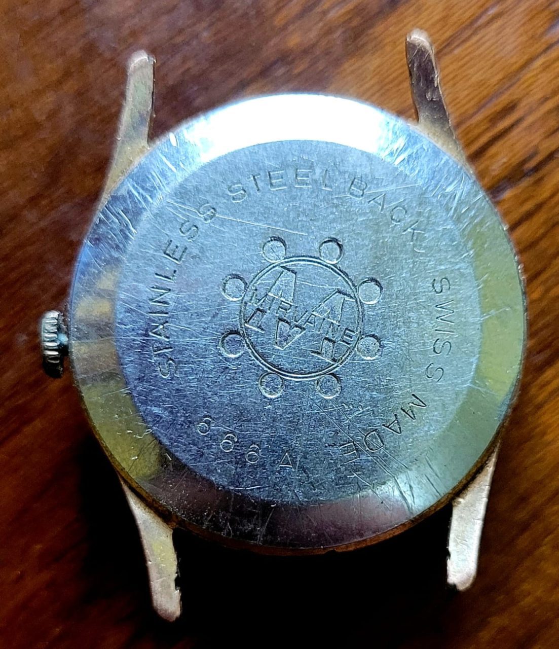 | Casa do Colecionador Relógio de Pulso Mirvaine - Swiss Made - 17 Rubis Antimagnetic (Sucata)