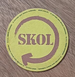 5b1. Bolacha de chopp Skol com impressão só na frente.