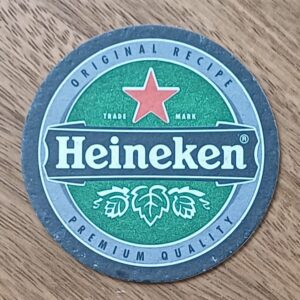 Bolacha de chopp Heineken Premium quality verde.