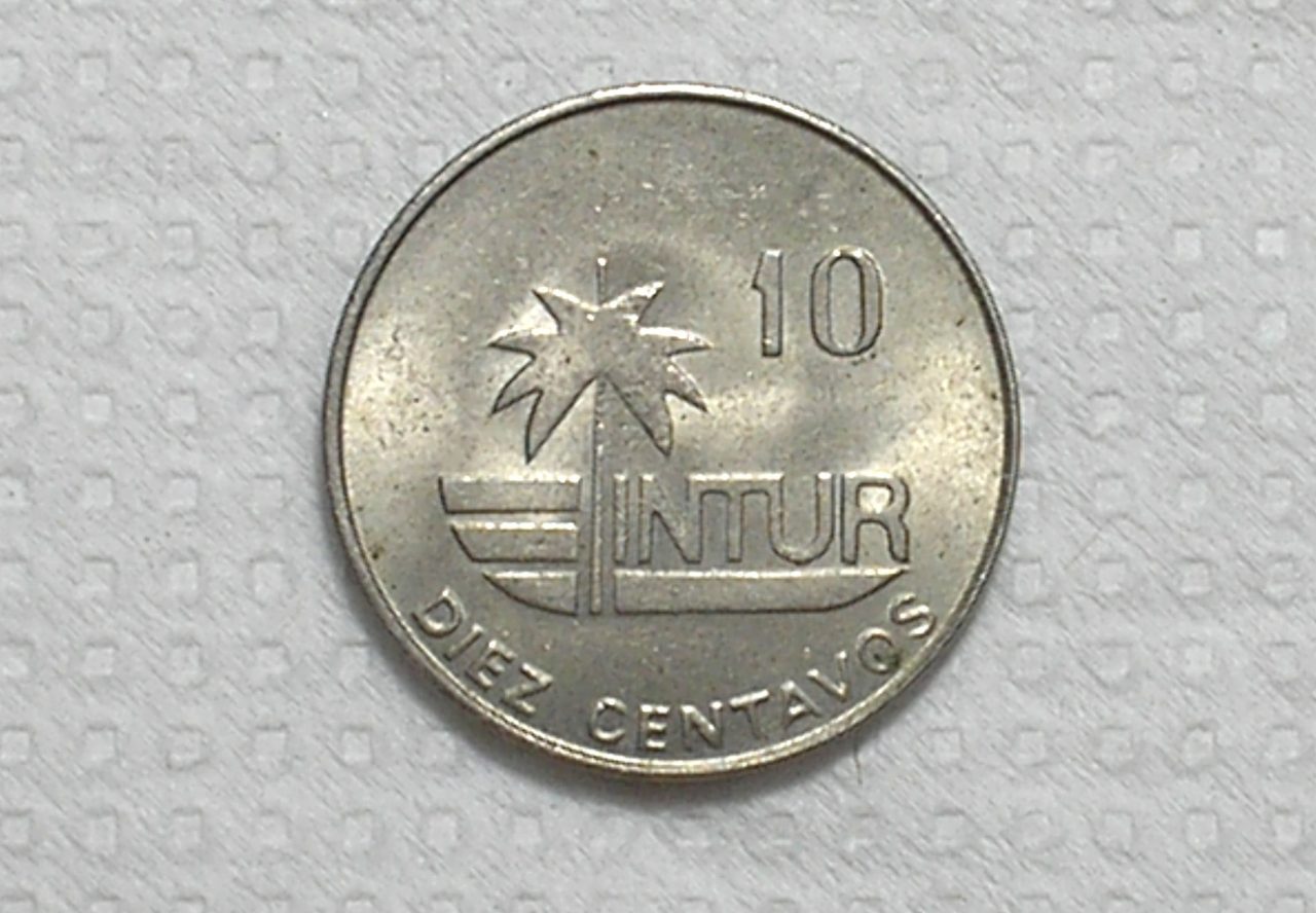 | Casa do Colecionador Cuba) 10 Centavos - 1981 / Com o valor 10 pequeno / 20mm / Co/Ni / box60