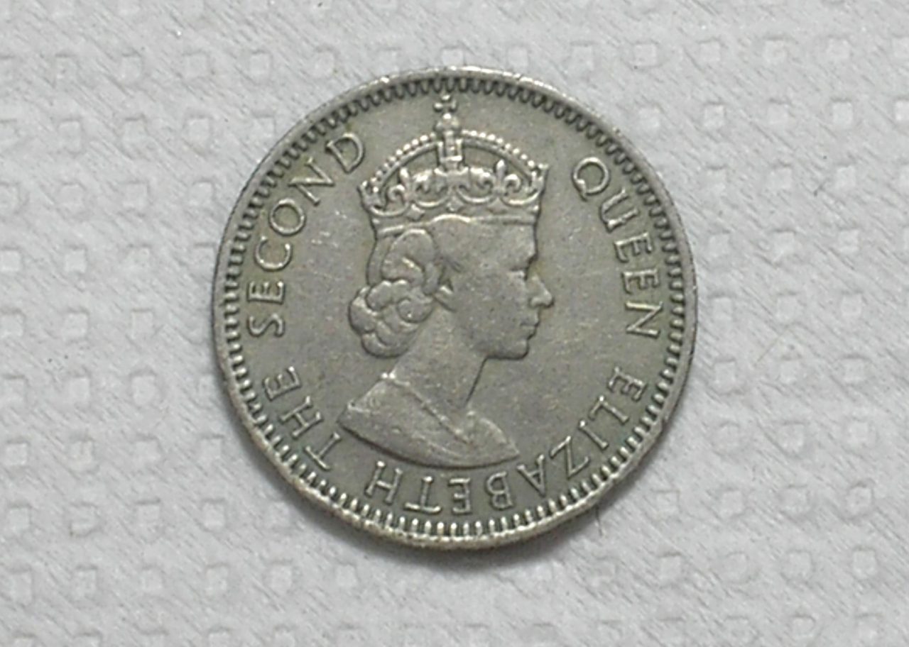 | Casa do Colecionador Cyprus) 25 Mils - 1955 / 18,5mm / Co/Ni / box60
