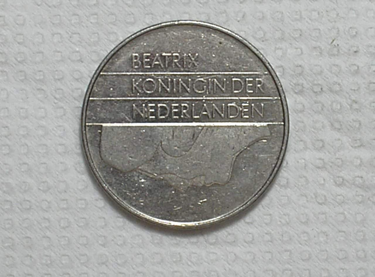 | Casa do Colecionador Holanda) 2-1/2 Gulden - 1982 / 1ª da série / 10g - 29mm / Ni / box61