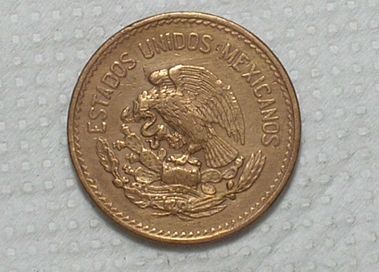 | Casa do Colecionador Mexico) 20 Centavos - 1954 / 28,5mm / Mbc / Bz / box62.1