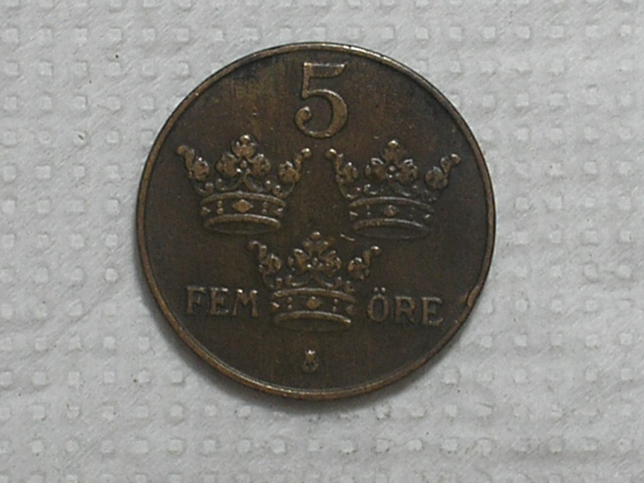 | Casa do Colecionador Suécia) 5 Ore - 1929 / 7,94g - 27mm / Mbc / Bz / box62