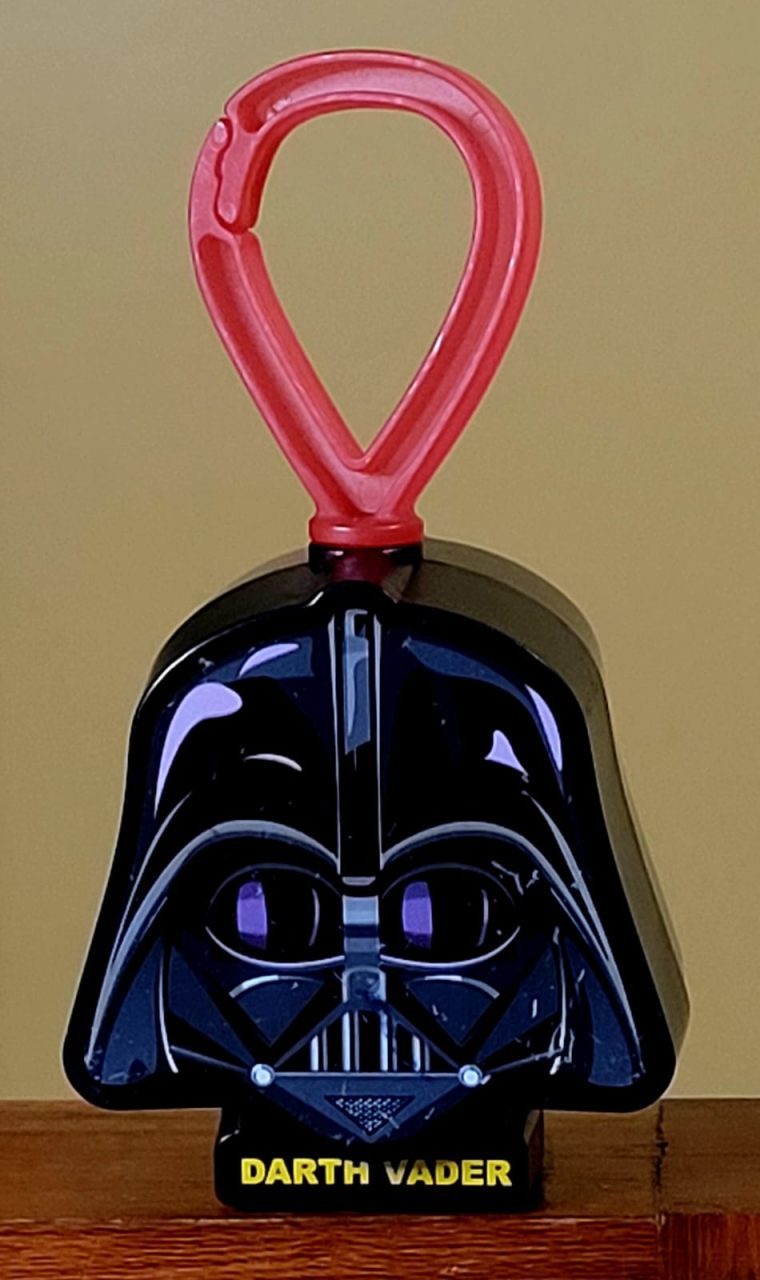 | Casa do Colecionador Chaveiro Star Wars Darth Vader – Brinde McDonald’s 2019 com Projeção de Imagem