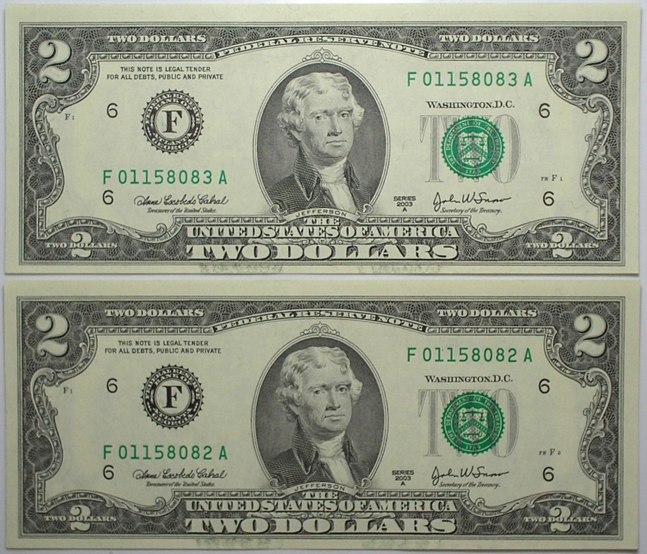 | Casa do Colecionador Estados Unidos / 2 Dollars - 2003-a / Flor de Estampa / Selo Verde - Letra F / Jefferson - Duas cédulas 8082-8083