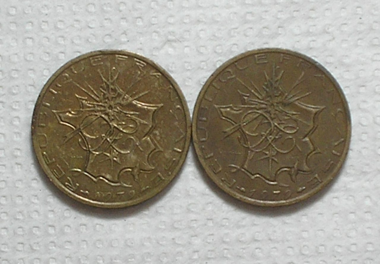 | Casa do Colecionador França) 10 Francs - 1972 - 1979 / 10g - 26 / Ni/Bra / box64