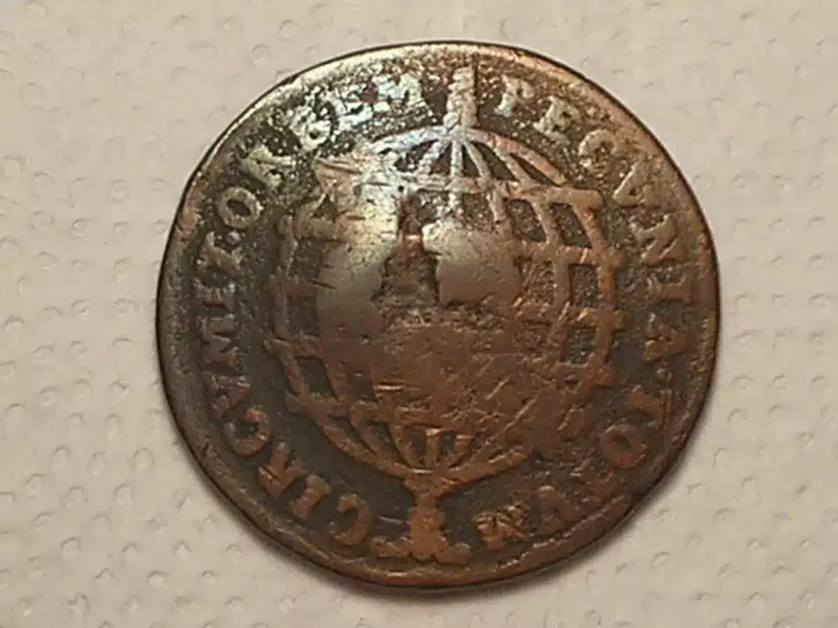 | Casa do Colecionador Guiné) XL Réis - 1757 // Cunhadas para o Brasil e Guiné // Coroa sem pedículos // 45 Perolas / Escudete // Bc/Mbc // Cobre