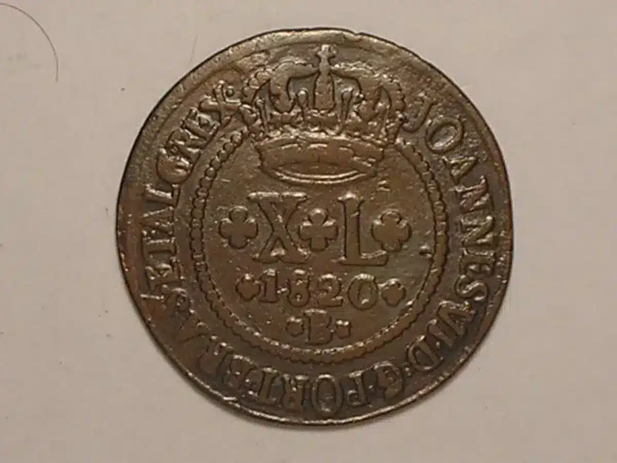 | Casa do Colecionador XL Réis. 1820 B // Letra monetátia B entre florões // 58 perolas // Soberba / Cobre / Lindo exemplar