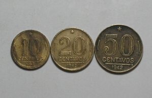 10 / 20 / 50 Centavos - 1942 -- as primeiras da série