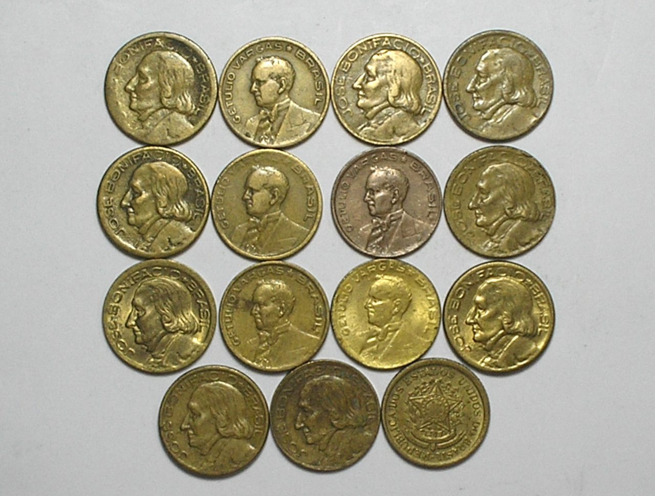 | Casa do Colecionador Coleção completa de 10 Centavos de 1942 a 1956 = 15 moedas