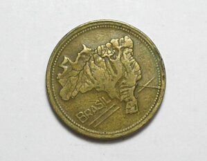 Variante Inédita: 1 Cruzeiro - 1949 / Traço a direita cortado toca a borda / Bz-Al