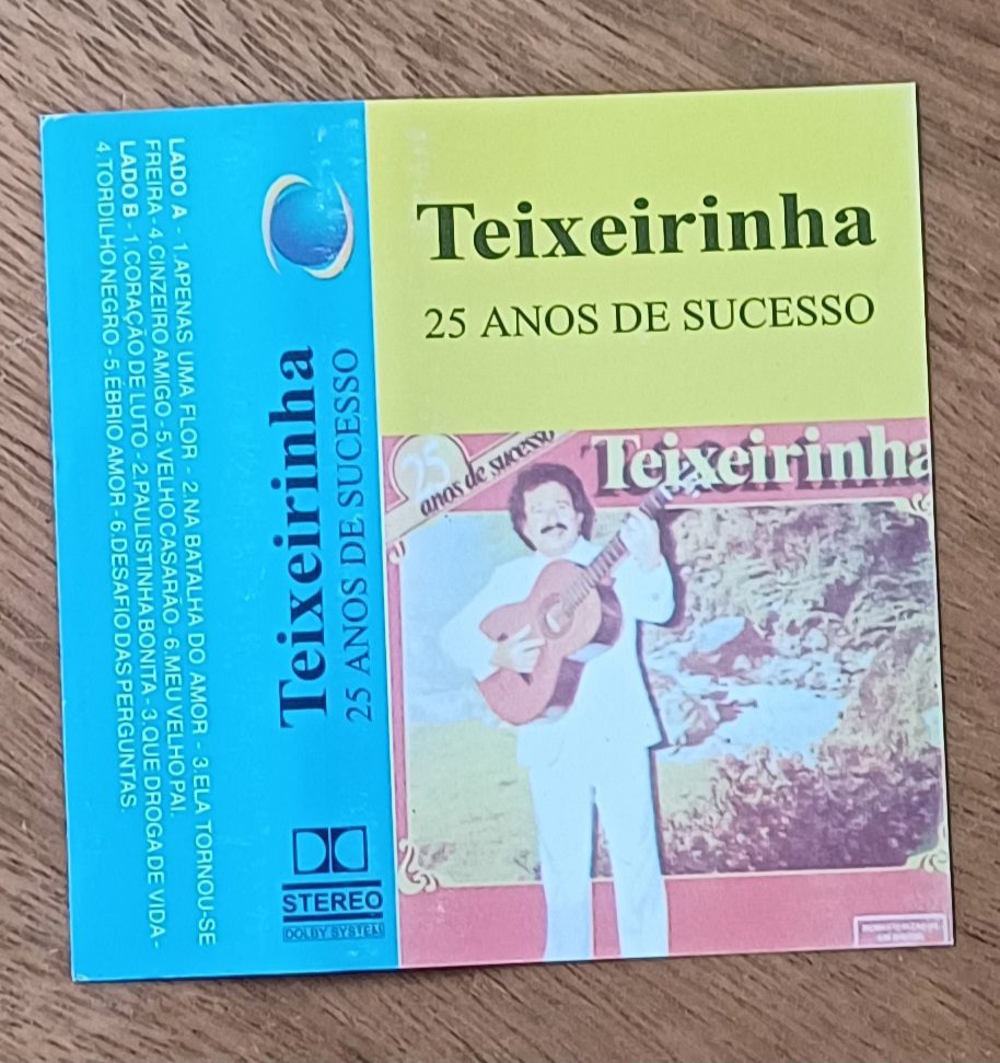 | Casa do Colecionador 25ma. Capa da fita k7 Teixeirinha 25 anos de sucessos, sem a fita.