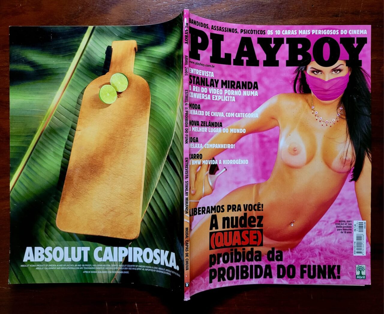 | Casa do Colecionador Playboy Nº 309 - Proibida do Funk (Revista com Pôster) Abril 2001
