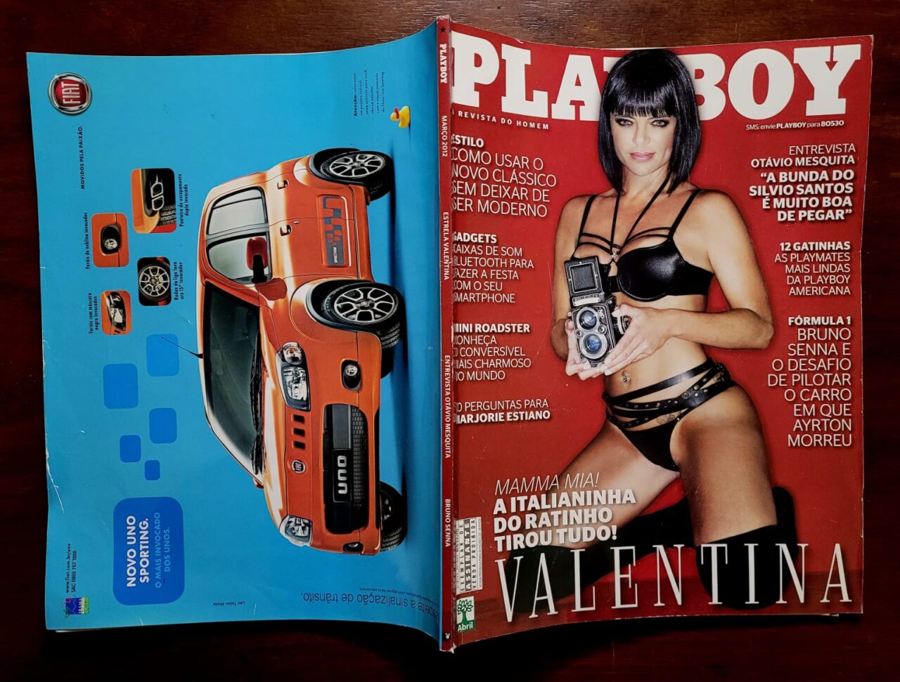 | Casa do Colecionador Playboy No 442 Marco 2012 Valentina Francavilla Revista Com Poster 3