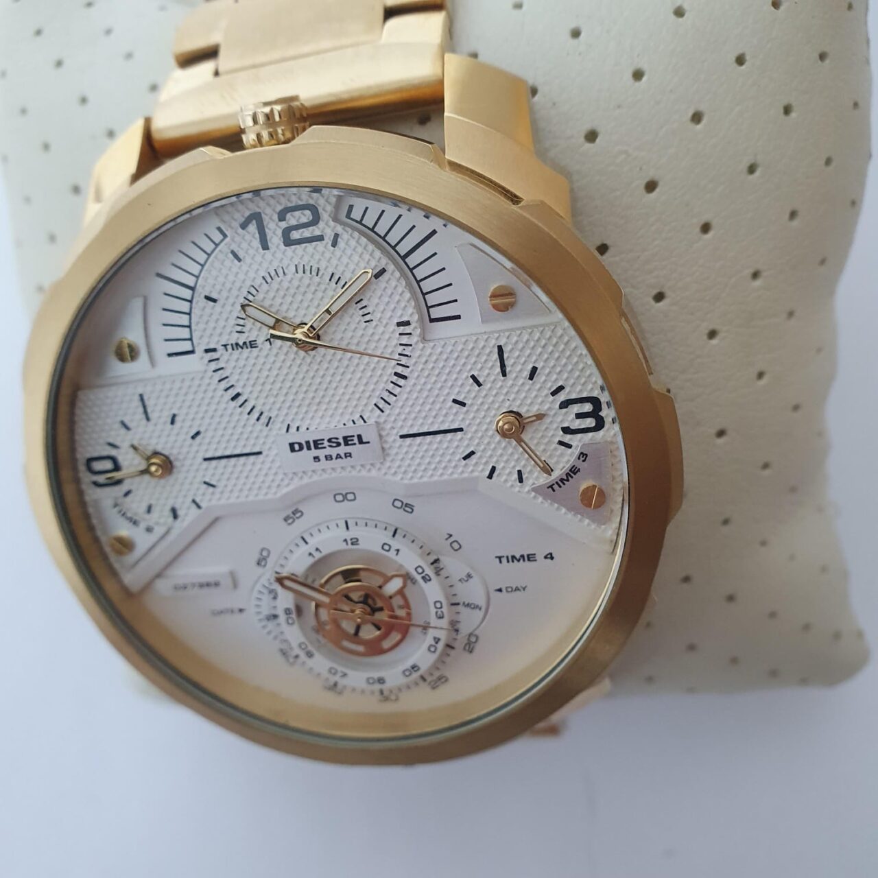 | Casa do Colecionador Relógio Diesel Mod 7362 Dourado Masculino Vintage