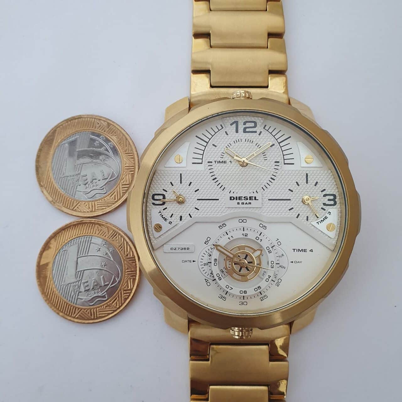 | Casa do Colecionador Relógio Diesel Mod 7362 Dourado Masculino Vintage