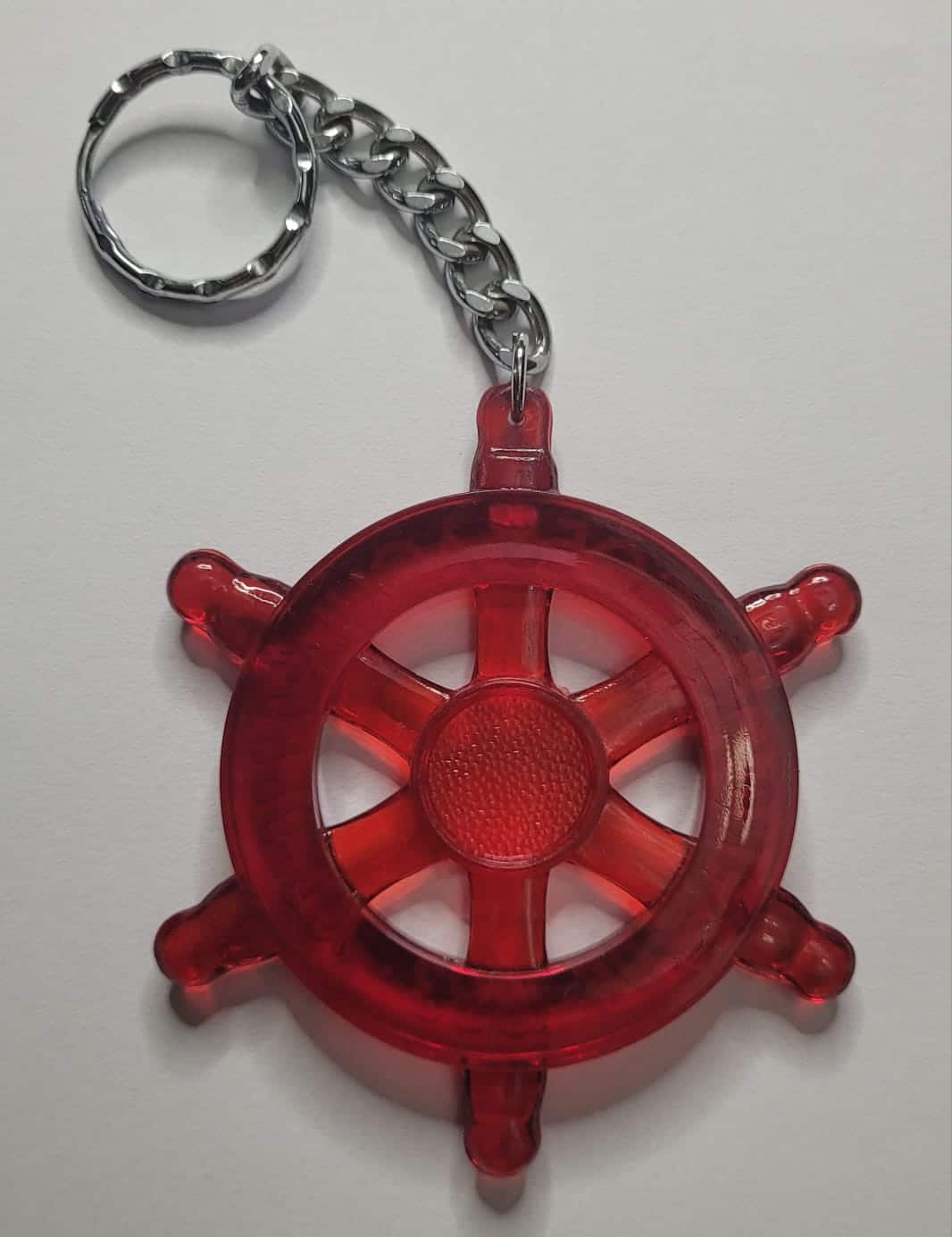 | Casa do Colecionador Chaveiro de Acrílico Antigo Publicitário — Rações Águia (Acrílico Vermelho em Formato de Leme, 8 cm)