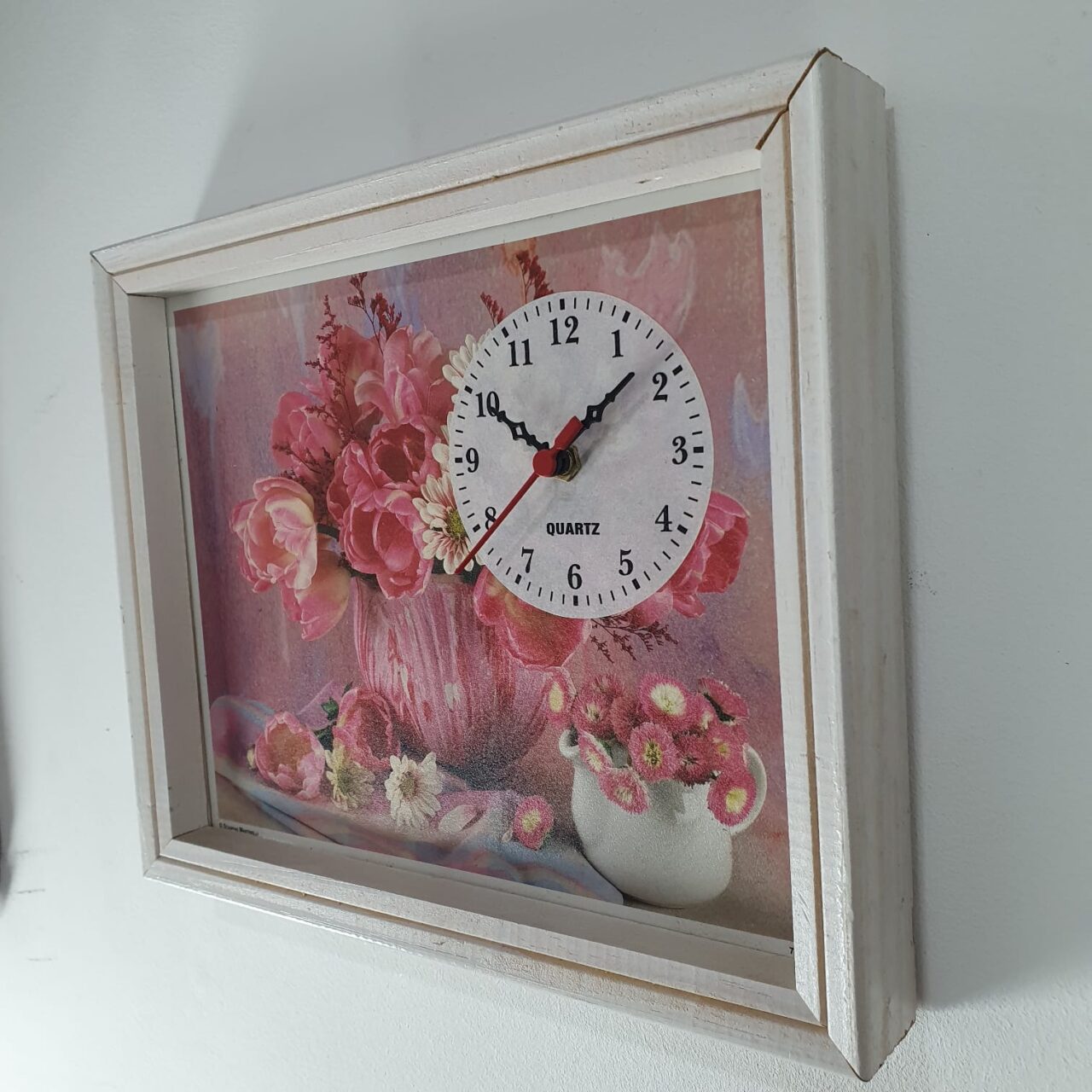 | Casa do Colecionador Relógio de Parede Vaso de Flores Tam 23X28 Retrô Moldura em Madeira