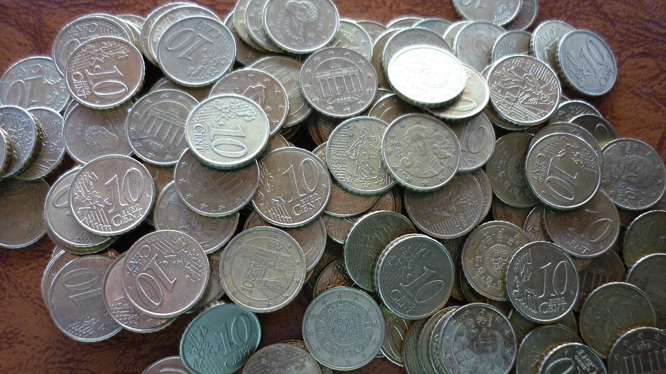 | Casa do Colecionador 100 MOEDAS DE 10 CENTAVOS DE EURO PARA FAZER ALIANÇA VER FOTOS.