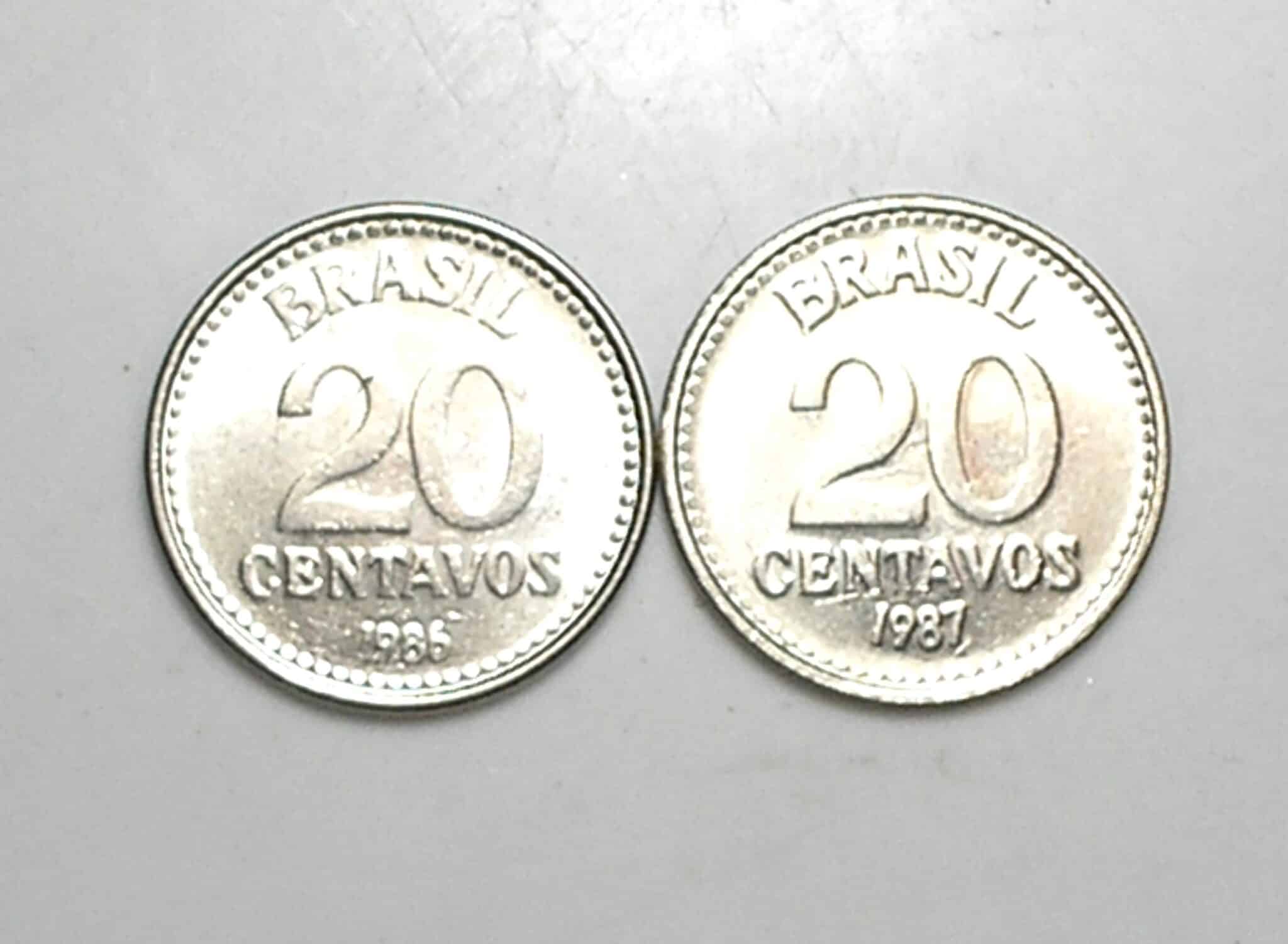 | Casa do Colecionador Peças bonitas de 20 Centavos 1986 e 1987 flor de cunho