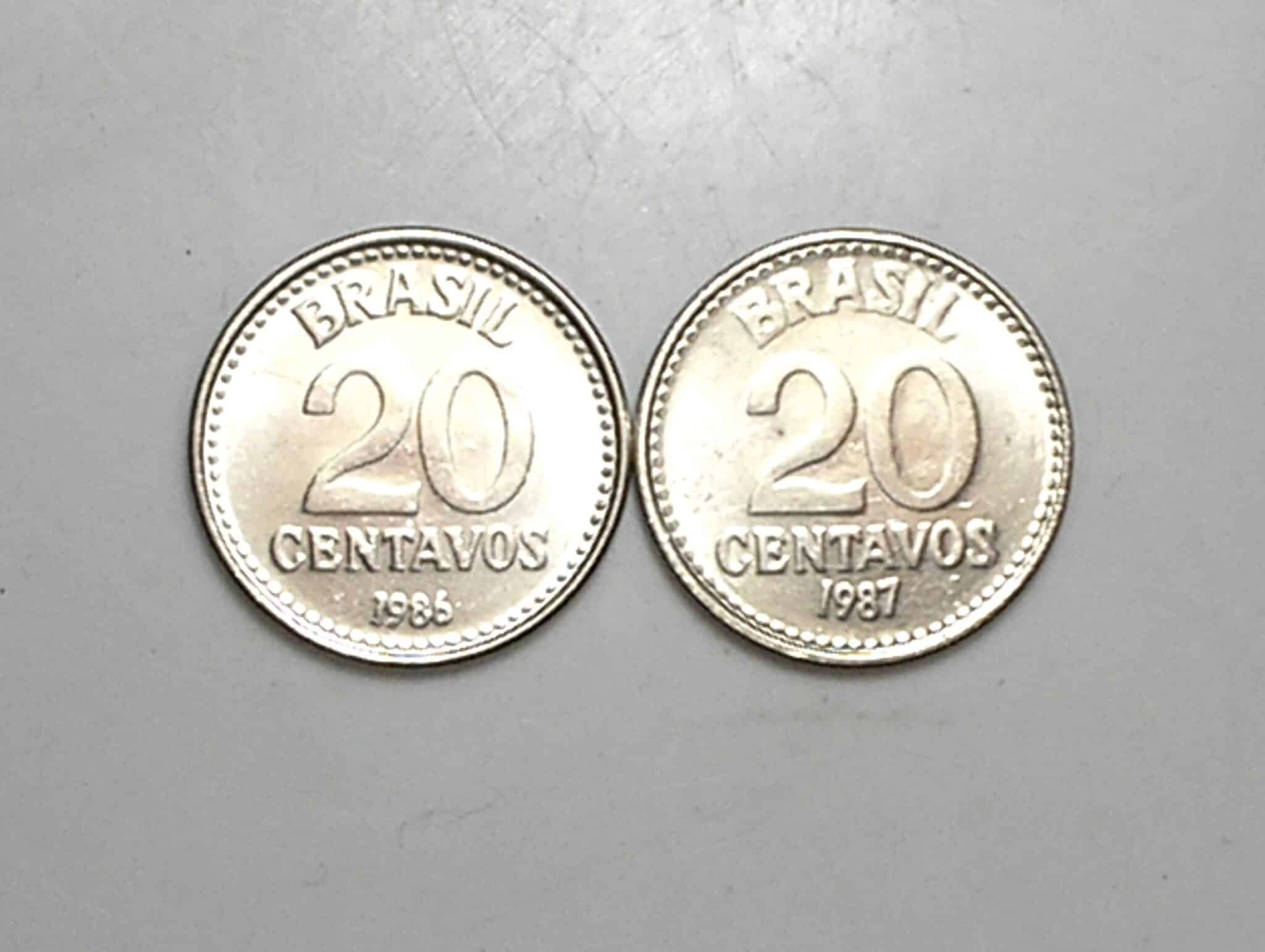 | Casa do Colecionador Peças bonitas de 20 Centavos 1986 e 1987 flor de cunho