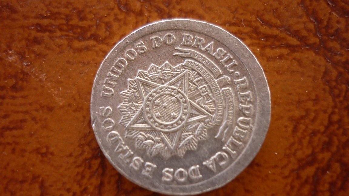 | Casa do Colecionador 50 CENTAVOS ALUMINIO 1961 . CUNHO DESLOCADO VER FOTOS.