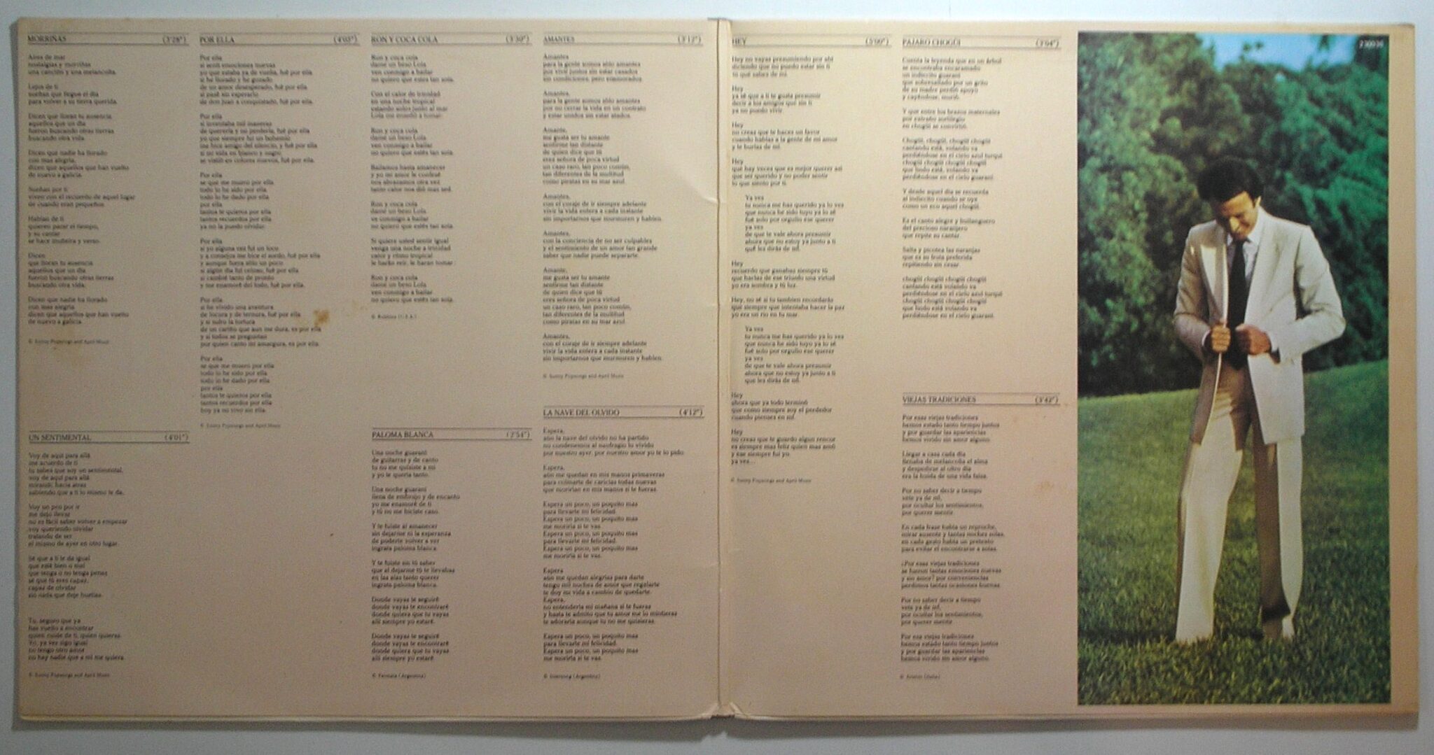 | Casa do Colecionador Álbum Vinil Disco " Julio Iglesias "- Hey / - Parada 1980 (Grandes Sucessos) / CBS / Em Excelente estado de conservação / Disco para coleção