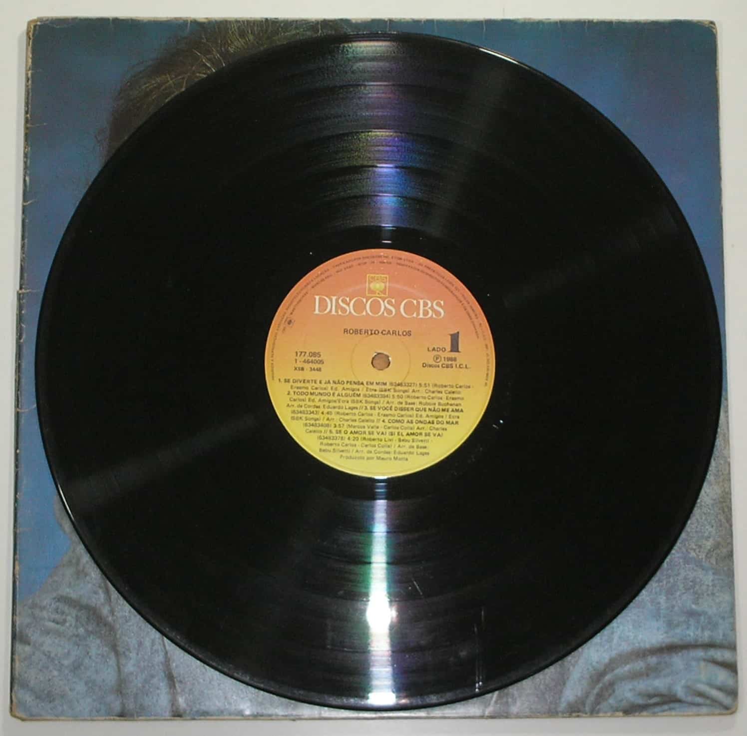 | Casa do Colecionador Álbum Vinil Disco "Quem não gosta do Roberto Carlos "-Se diverte e ja não pensa em mim / - Parada 1988 (Grandes Sucessos / CBS / Em excelente estado de conservação