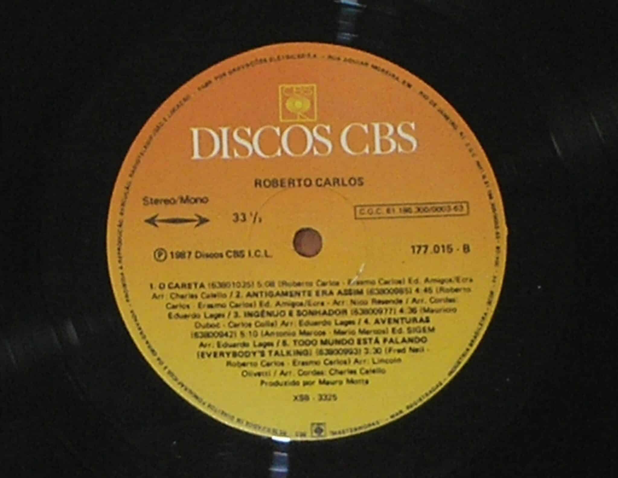 | Casa do Colecionador Álbum Vinil Disco "Quem não gosta do Roberto Carlos "-To chutando lata / - Parada 1987 (Grandes Sucessos / CBS / Em muito bom estado de conservação