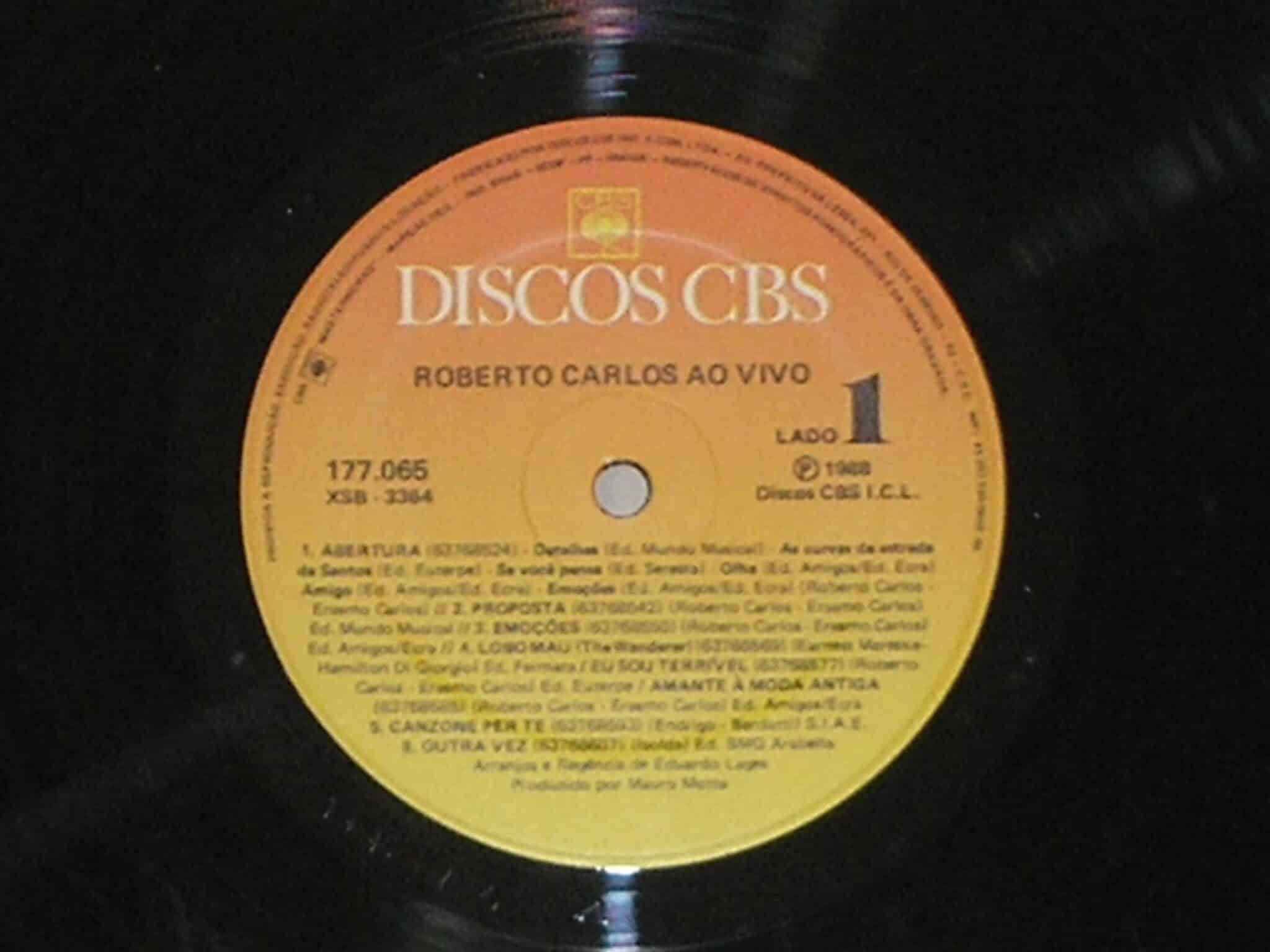 | Casa do Colecionador Álbum Vinil Disco "Roberto Carlos "-Abertura instrumental - Proposta / - Parada 1988 (Grandes Sucessos / CBS / Em excelente estado de conservação