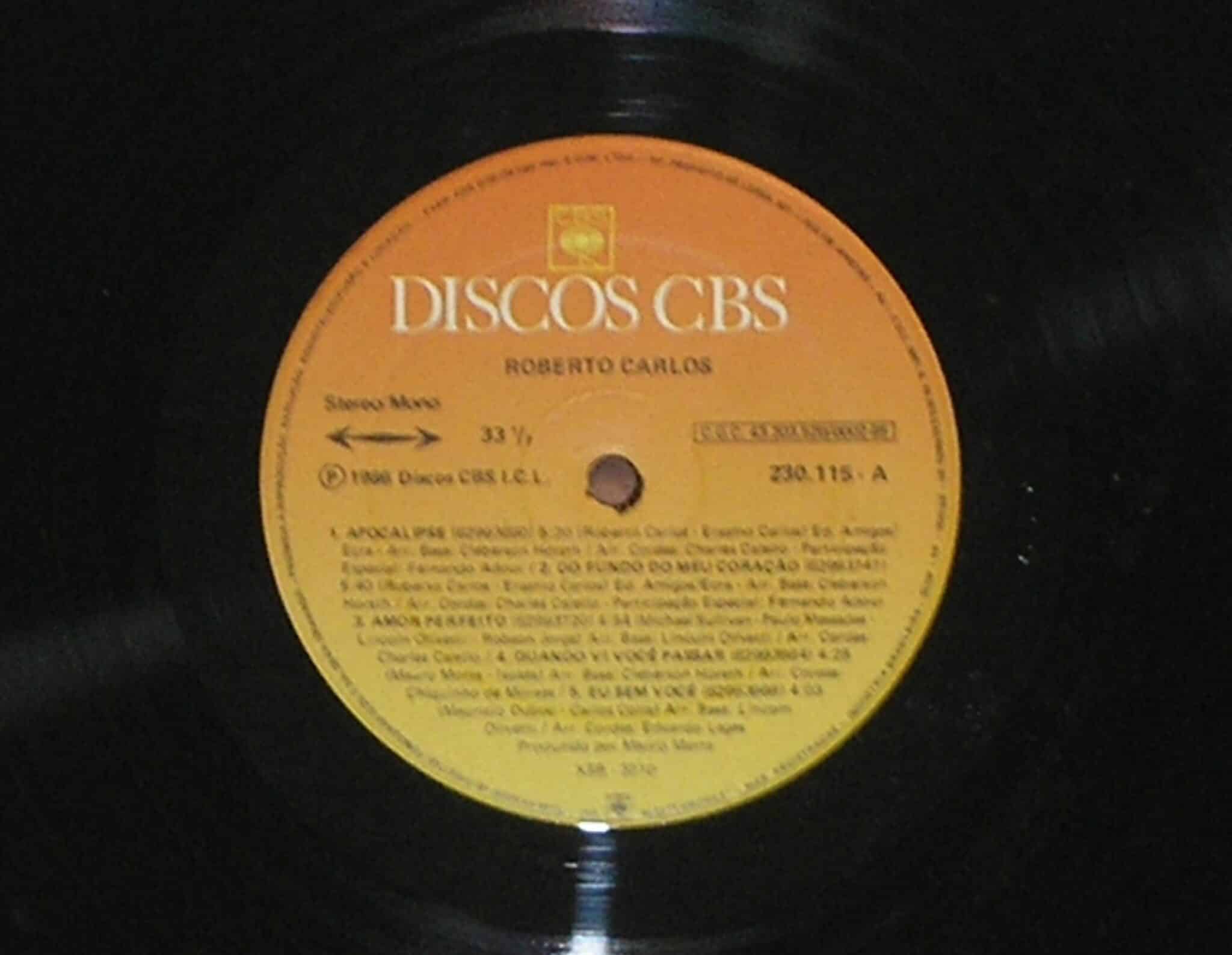 | Casa do Colecionador Álbum Vinil Disco "Roberto Carlos "- Apocalipse / - Parada 1986 (Grandes Sucessos / CBS / Em excelente estado de conservação