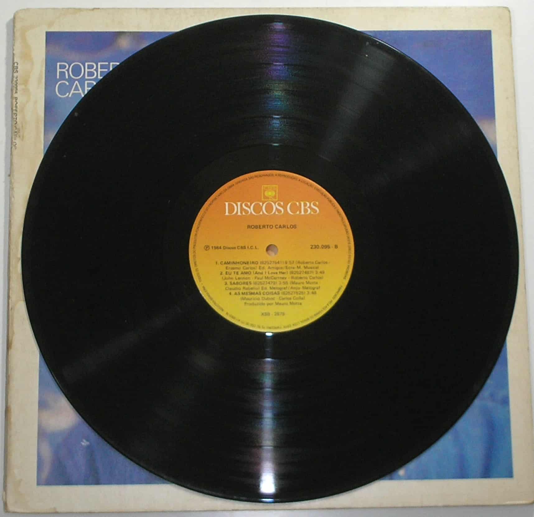 | Casa do Colecionador Álbum Vinil Disco "Roberto Carlos "- Coração / - Parada 1984 (Grandes Sucessos / CBS / Em excelente estado de conservação