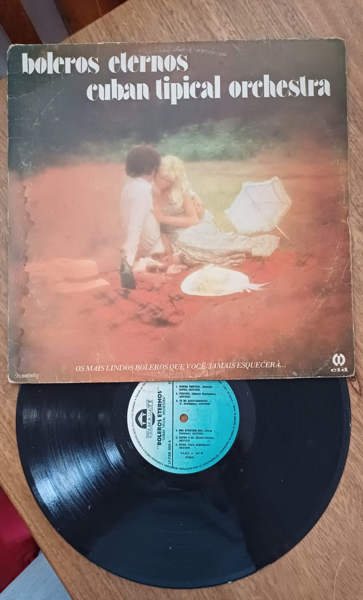 | Casa do Colecionador Vinil lp Cuban Tipical Orchestra Boleros eternos. Vereda tropical Perfidia.