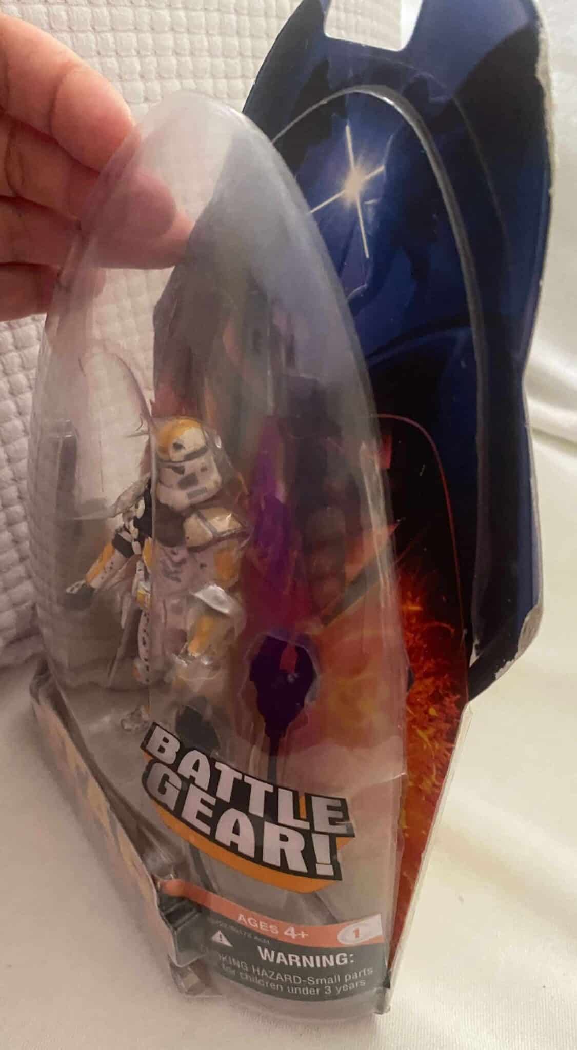 | Casa do Colecionador Clone Commander 327th ROTS 2005 Hasbro Battle Gear - Bly’s Trooper Star Wars Revenge of the Sith 2005
