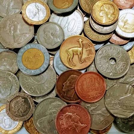 | Casa do Colecionador Moedas estrangeiras no kg Sku 2319