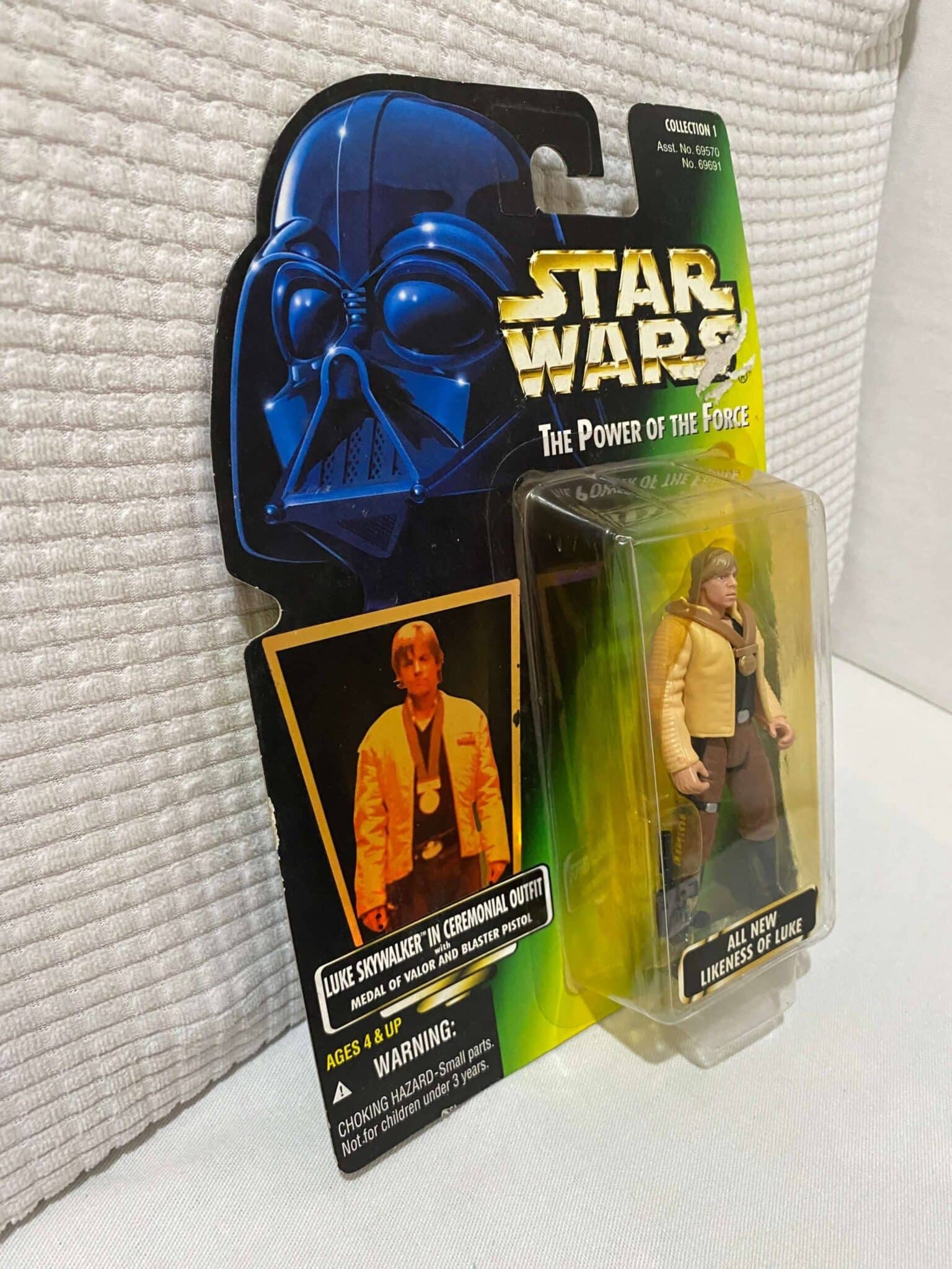 | Casa do Colecionador Star Wars Luke Skywalker Ceremonial Outfit Power Of The Force Kenner 1996 Lacrado