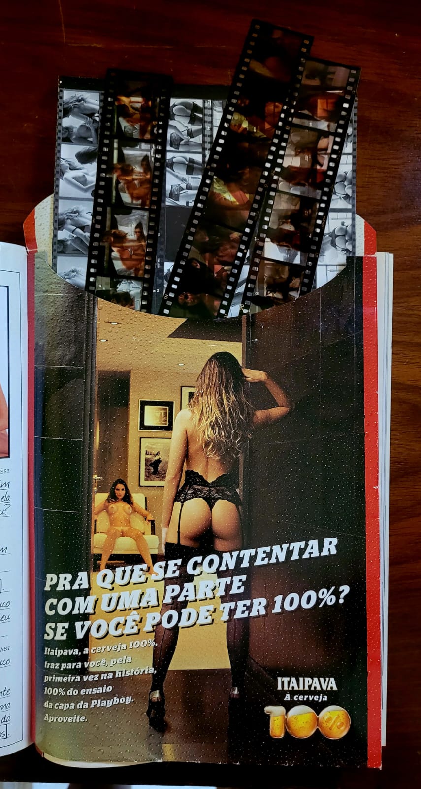 | Casa do Colecionador Playboy Nº 451 | Gêmeas Débora e Denise Tubino | Especial de Natal e Encarte Itaipava | Dezembro/2012