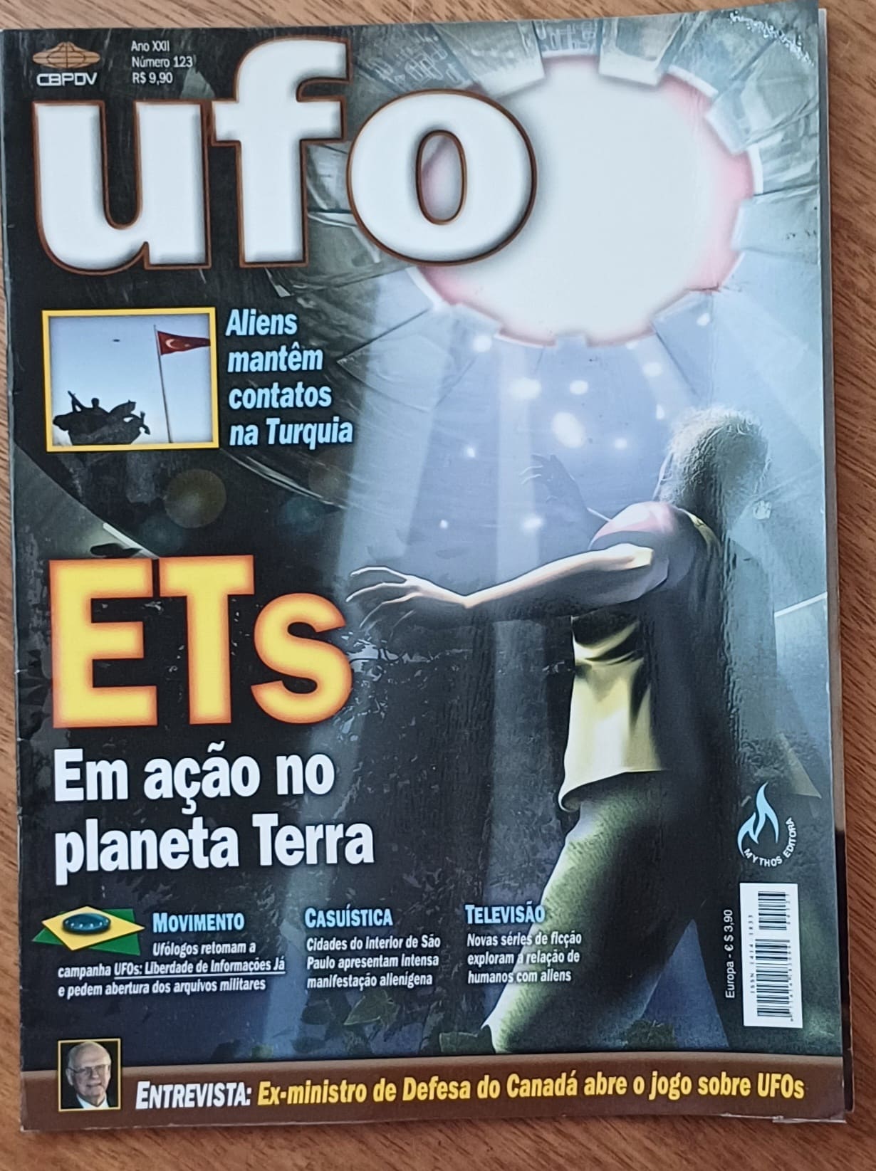 | Casa do Colecionador R28q. Revista Ufo ed Mythos # 123. Ets no planeta Terra. Aliens na Turquia.