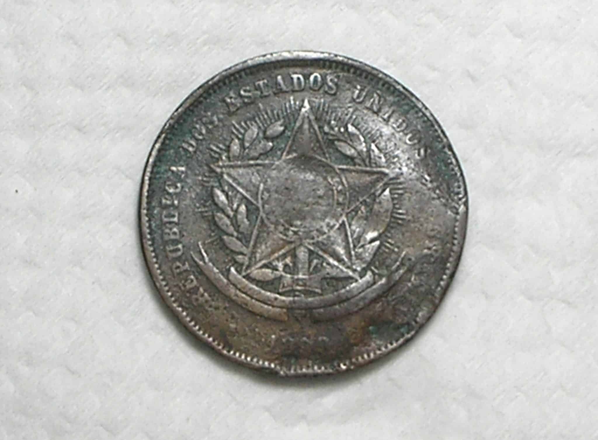 | Casa do Colecionador 20 Réis - 1899 / Data Escassa / Bem conservada em Bronze / box65