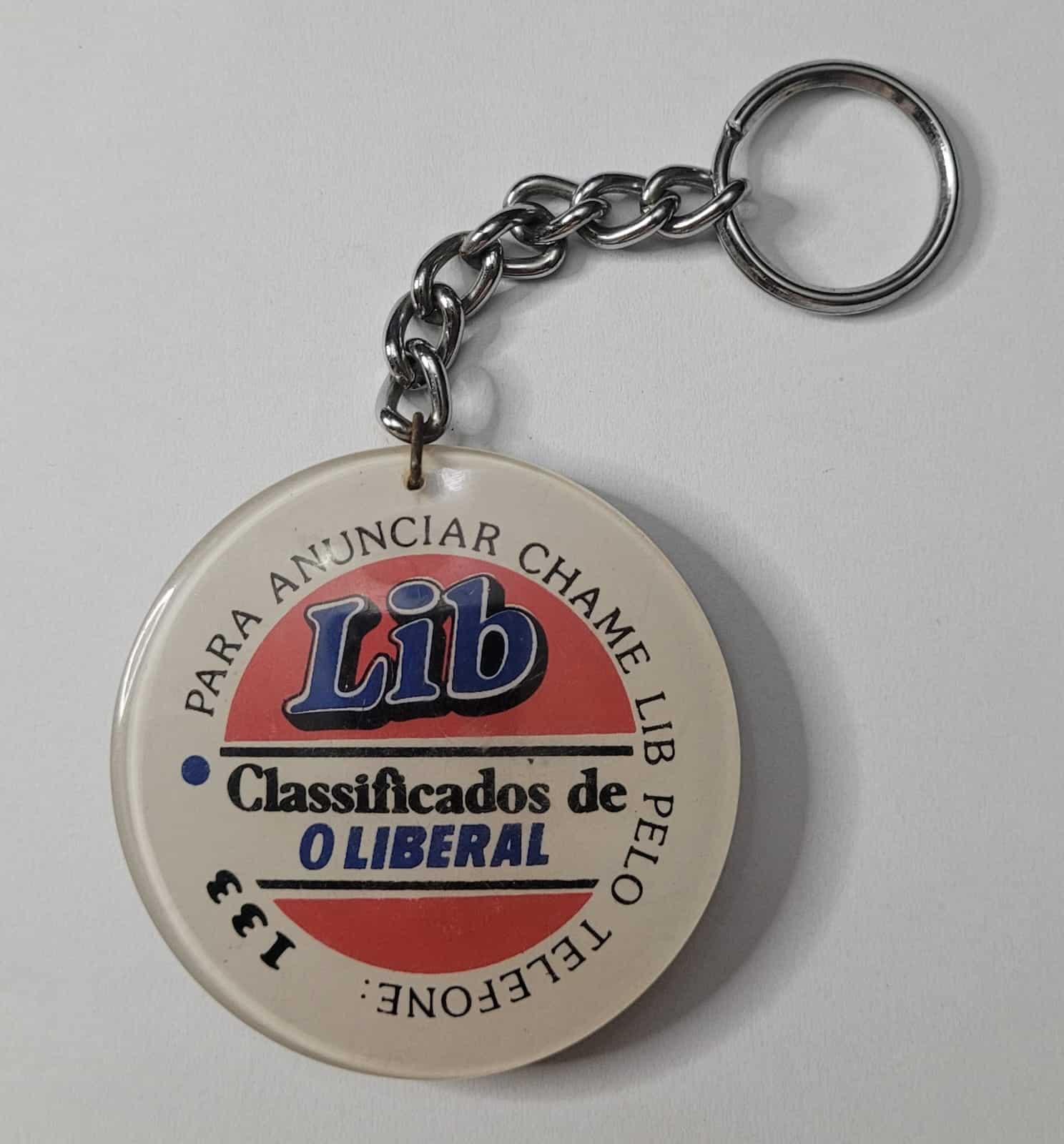 | Casa do Colecionador Chaveiro Antigo Publicitário | Lib Classificados - O Liberal |Anos 80/90