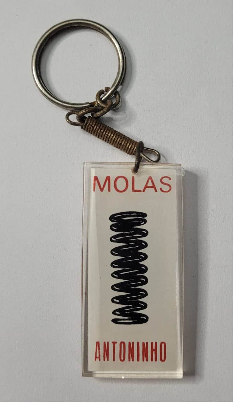 | Casa do Colecionador Chaveiro Antigo Publicitário | Molas Antoninho - Balanceamento de Rodas